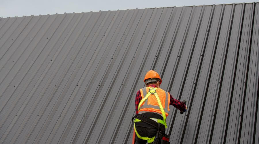 Professional gutter cleaning in Normanna, TX